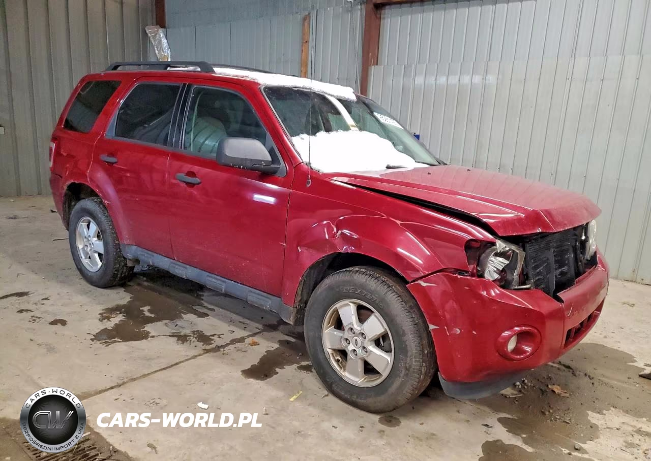 2011 Ford Escape Xlt VIN:1FMCU9D76BKA67119 - 4