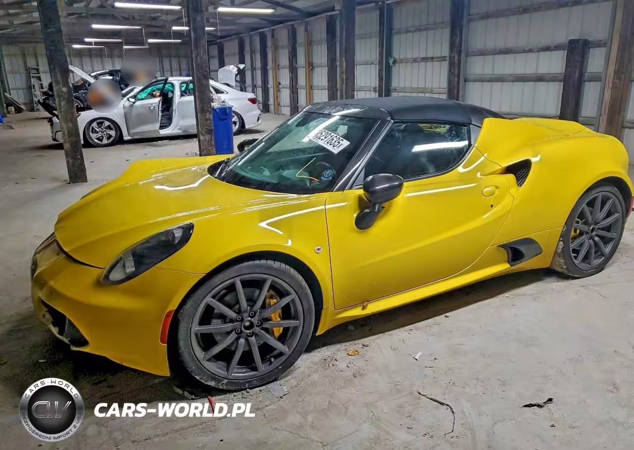 2015 Alfa Romeo 4C Spider
