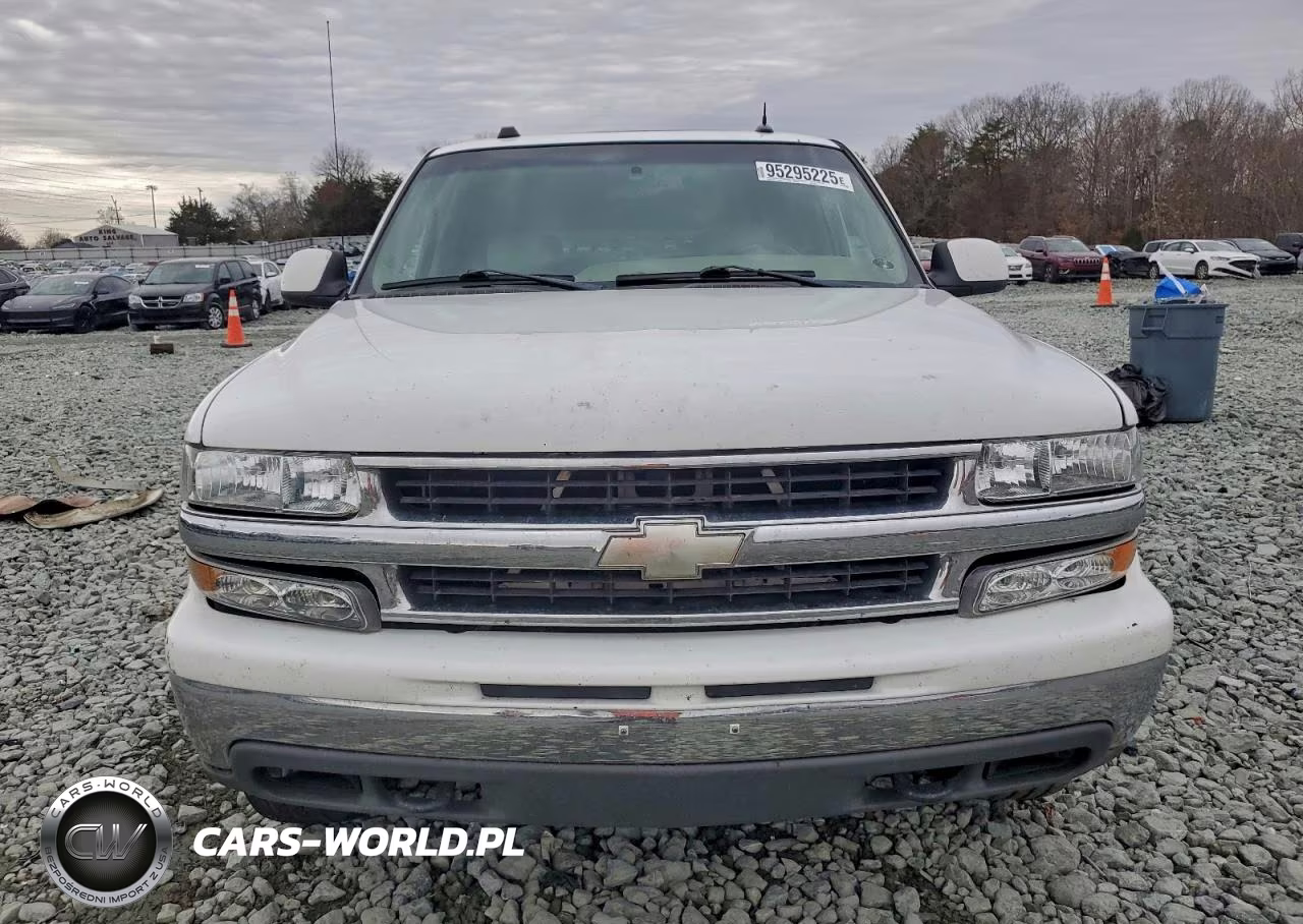 2004 Chevrolet Tahoe K1500 VIN:1GNEK13Z24R254317 - 5
