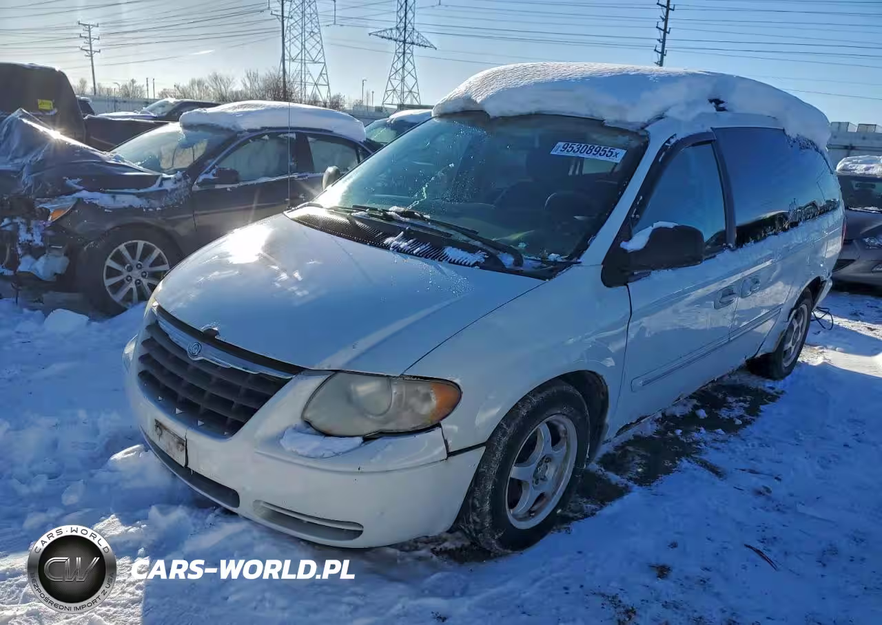 2005 Chrysler Town & Country Touring