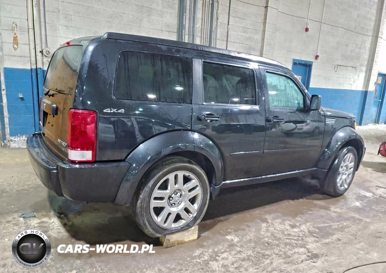 2010 Dodge Nitro Heat VIN:1D4PU4GKXAW174578 - 3