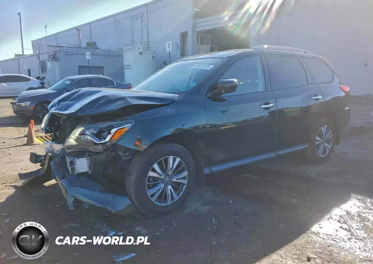 2018 Nissan Pathfinder S