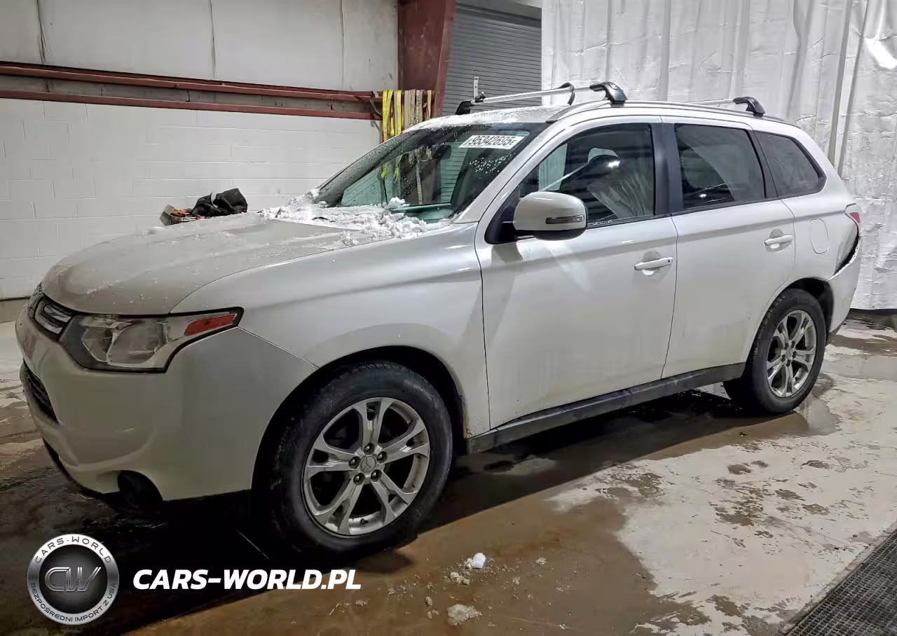 2014 Mitsubishi Outlander Se