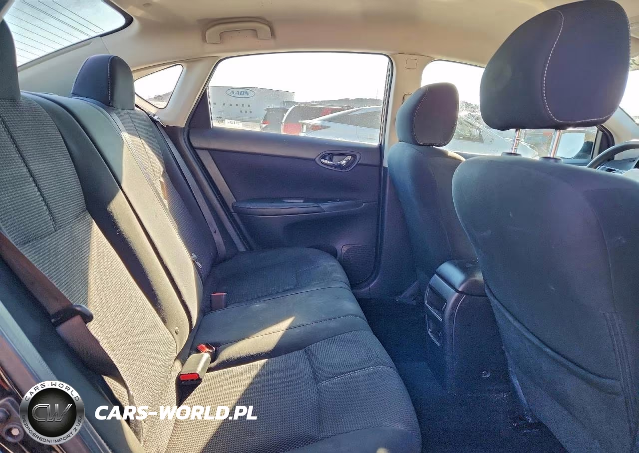 2018 Nissan Sentra S VIN:3N1AB7AP7JY299306 - 10