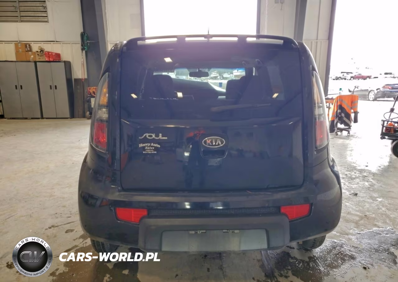 2011 Kia Soul + VIN:KNDJT2A23B7709717 - 6