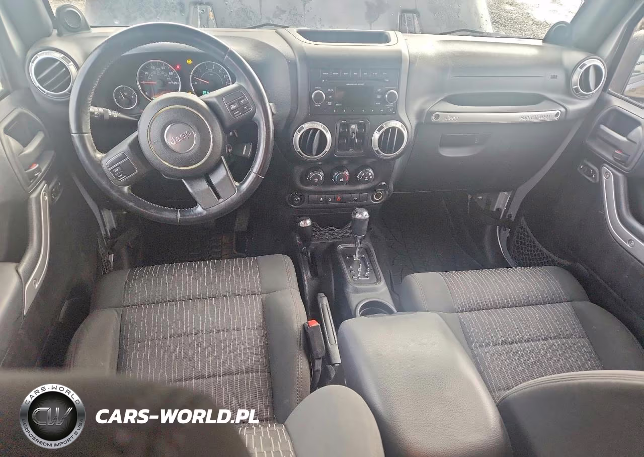 2012 Jeep Wrangler Unlimited Sahara VIN:1C4HJWEG8CL118230 - 8