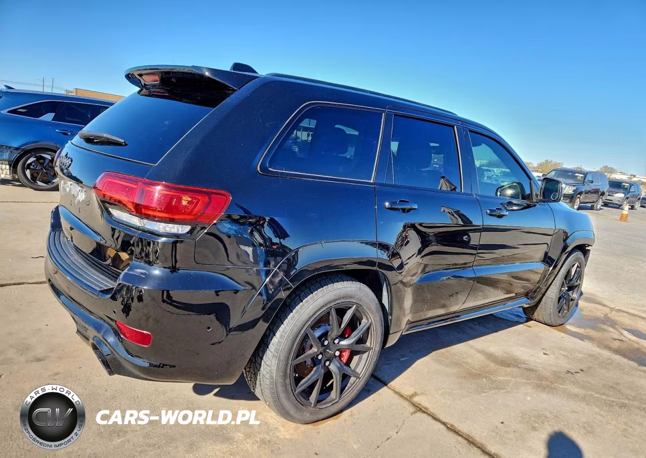 2019 Jeep Grand Cherokee Srt-8 VIN:1C4RJFDJ9KC557761 - 3