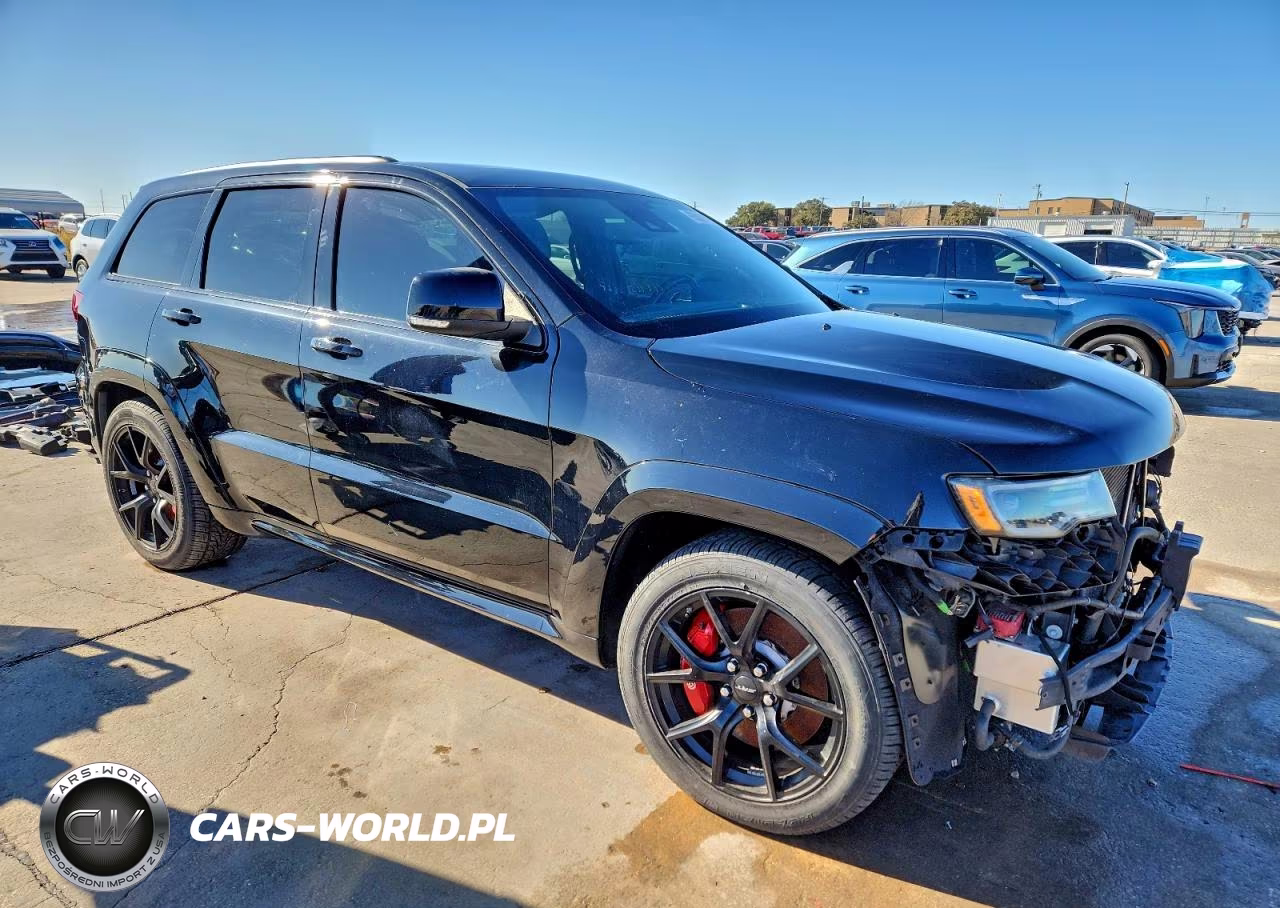 2019 Jeep Grand Cherokee Srt-8 VIN:1C4RJFDJ9KC557761 - 4