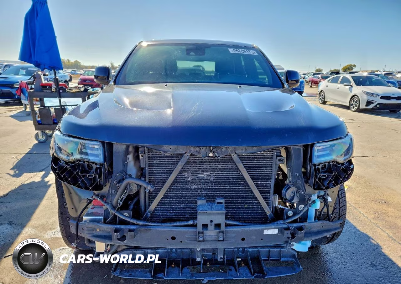 2019 Jeep Grand Cherokee Srt-8 VIN:1C4RJFDJ9KC557761 - 5