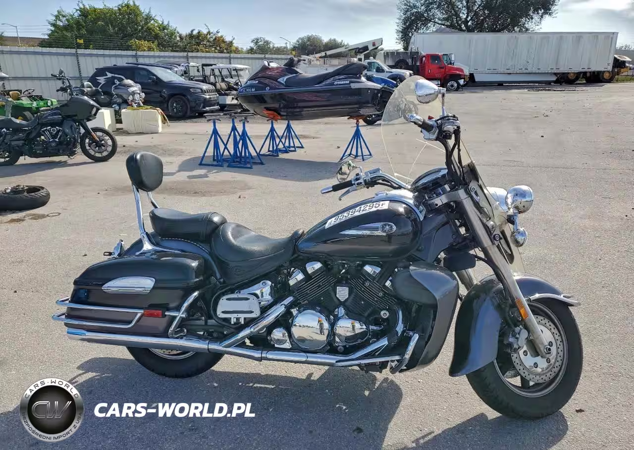 2005 Yamaha Xvz13 Ct