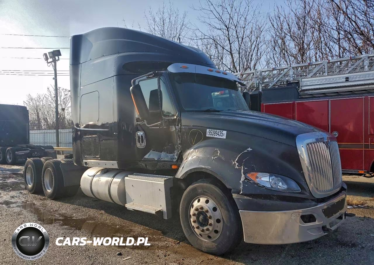 2014 International Prostar Semi Truck