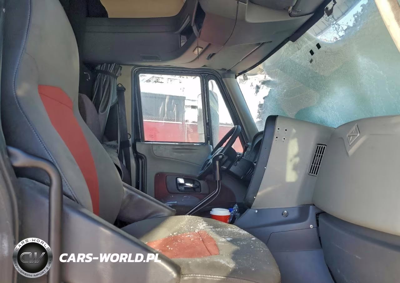 2014 International Prostar Semi Truck VIN:3HSDJAPR4EN754968 - 5