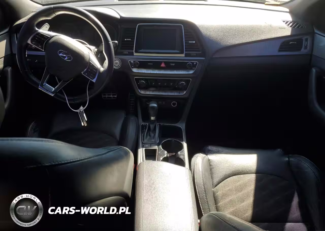 2018 Hyundai Sonata Sport VIN:5NPE34AB1JH685103 - 8