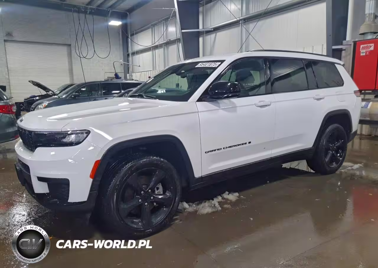 2023 Jeep Grand Cherokee L Laredo