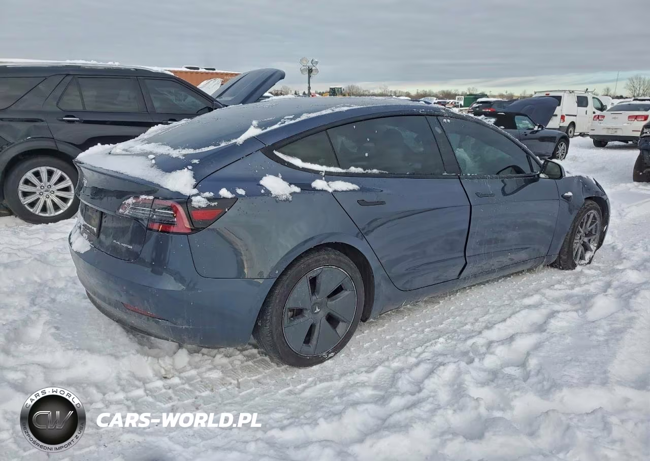 2022 Tesla Model 3 VIN:5YJ3E1EB3NF103453 - 3