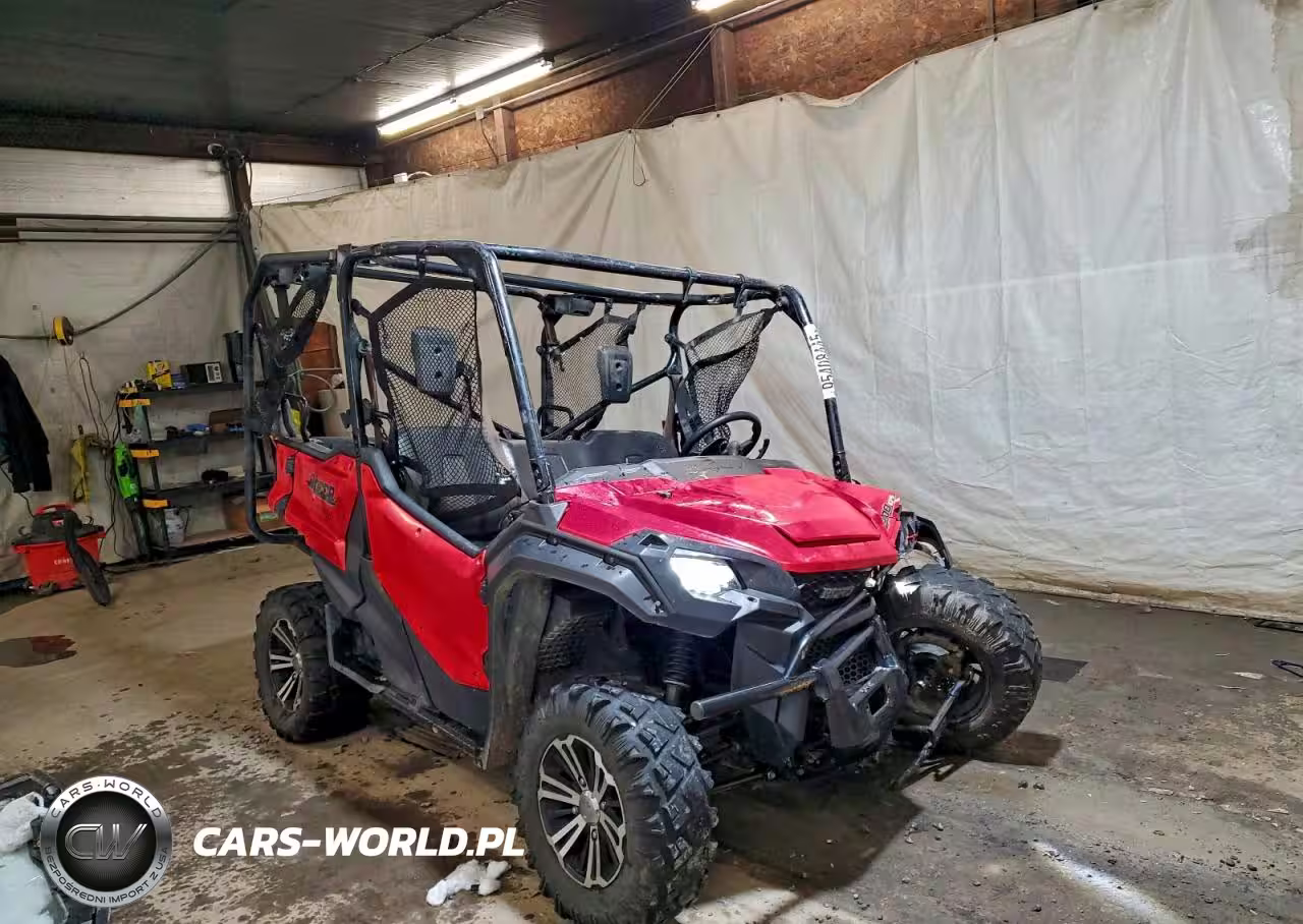 2018 Honda Pioneer 1000 Utility Vehicle