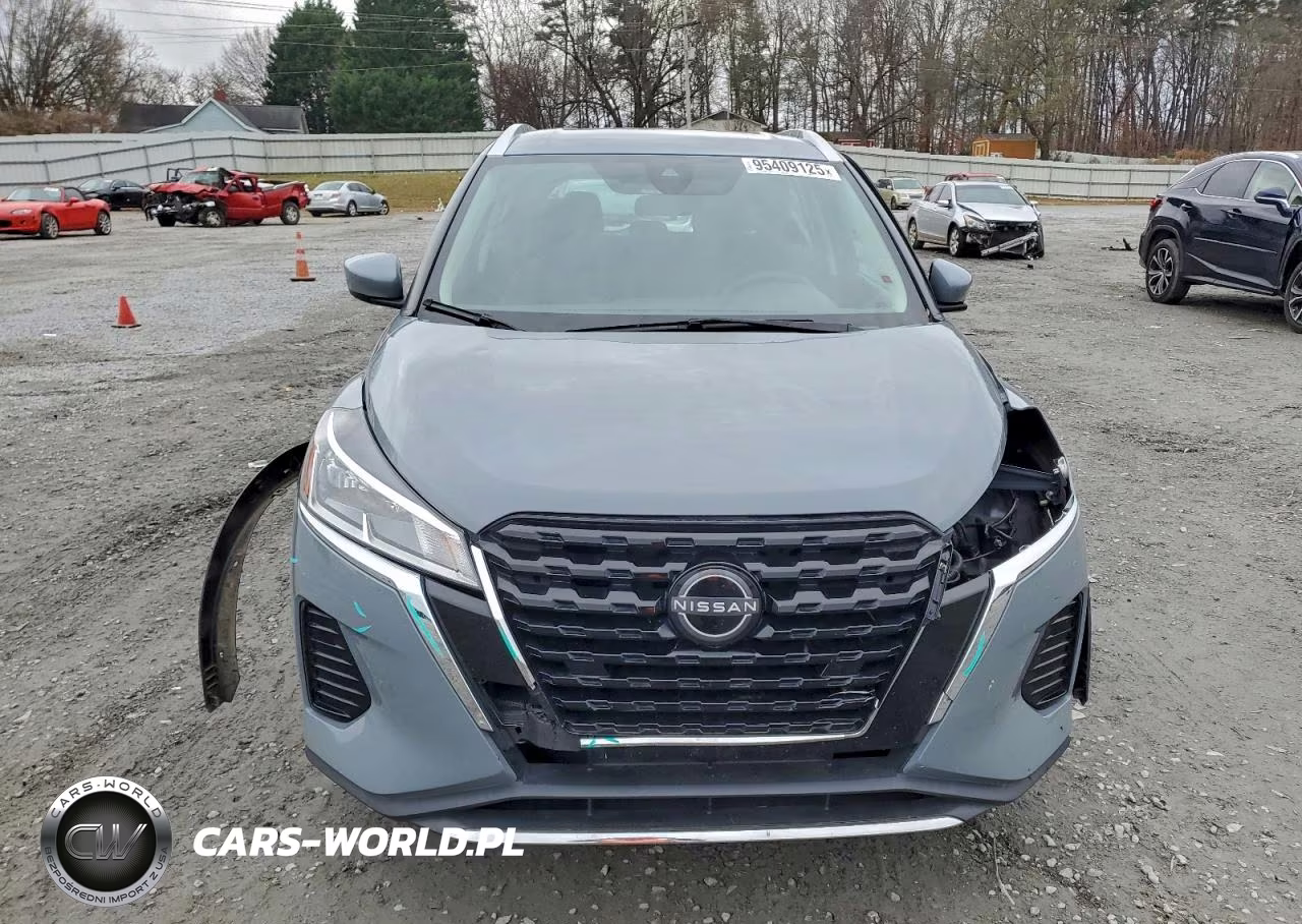 2023 Nissan Kicks Sv VIN:3N1CP5CV1PL535772 - 5