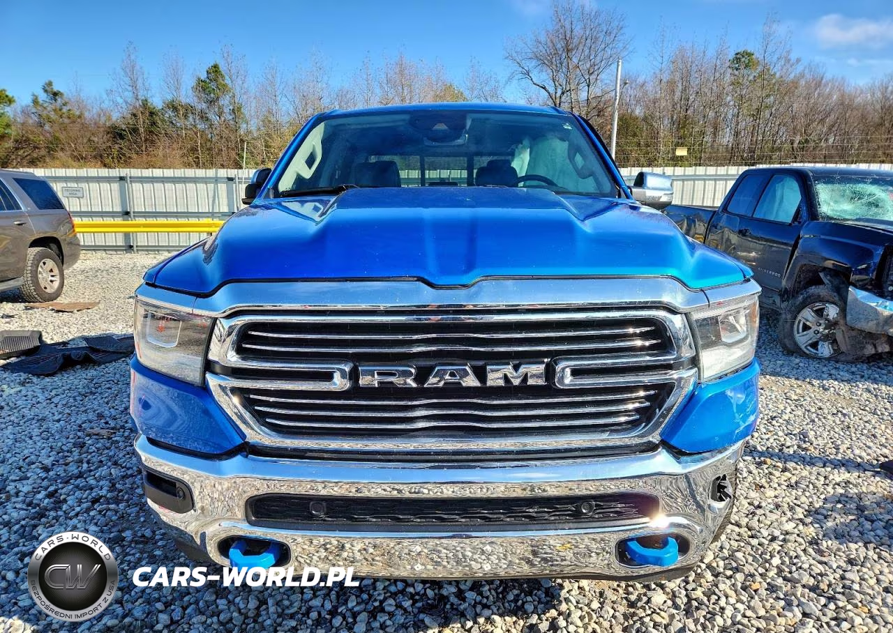 2022 Ram 1500 Laramie VIN:1C6SRFJT0NN233033 - 5