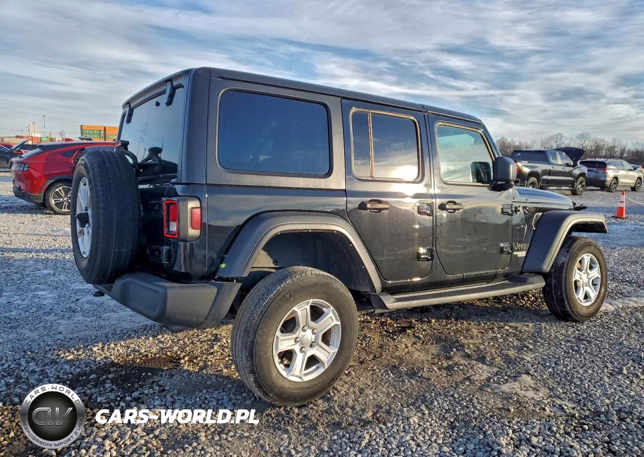 2021 Jeep Wrangler Unlimited Sport VIN:1C4HJXDG6MW779875 - 3