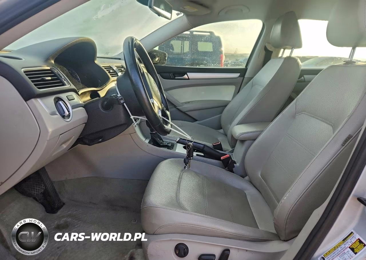 2013 Volkswagen Passat Se VIN:1VWBH7A38DC130161 - 7