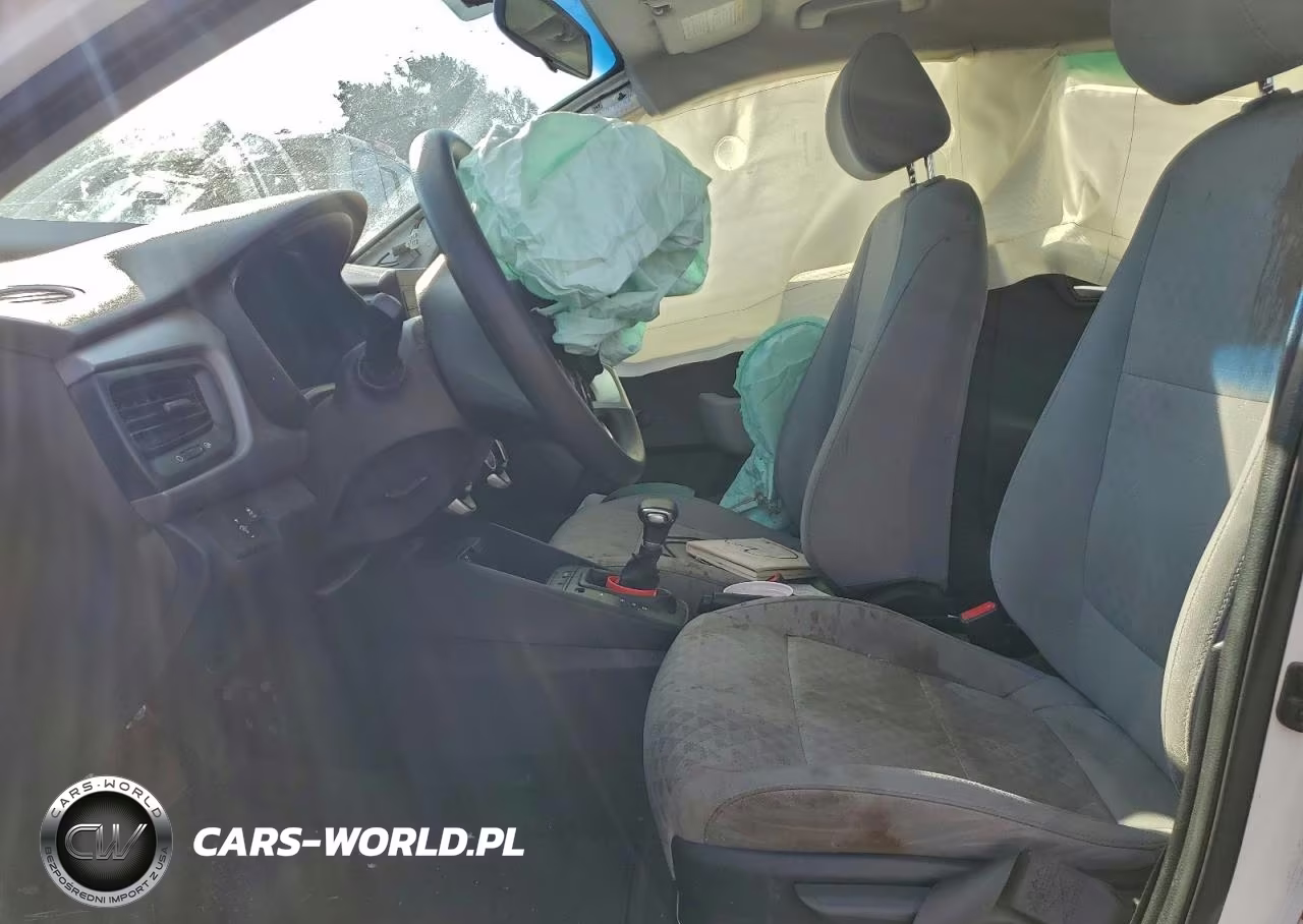 2018 Kia Rio Lx VIN:3KPA24AB6JE073338 - 7