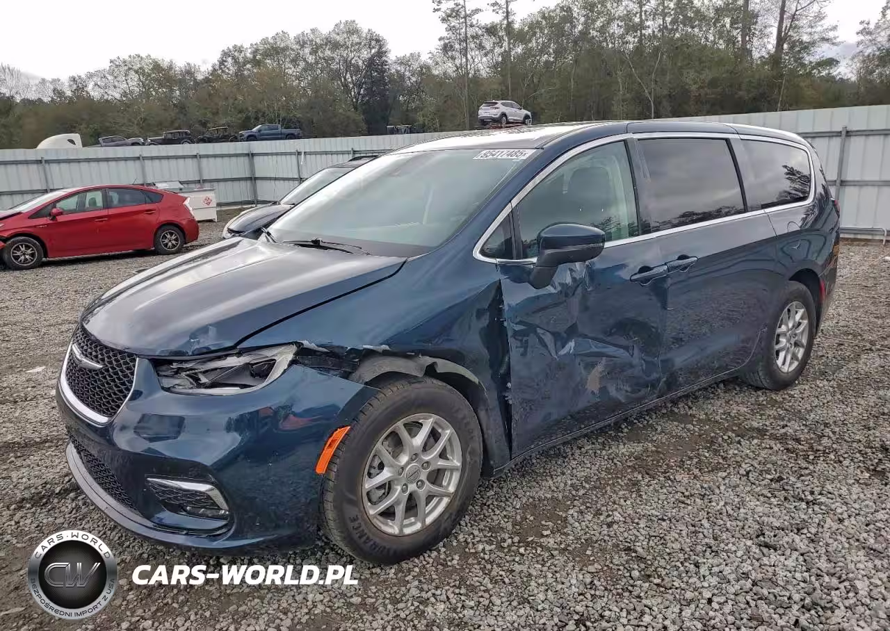 2023 Chrysler Pacifica Touring L
