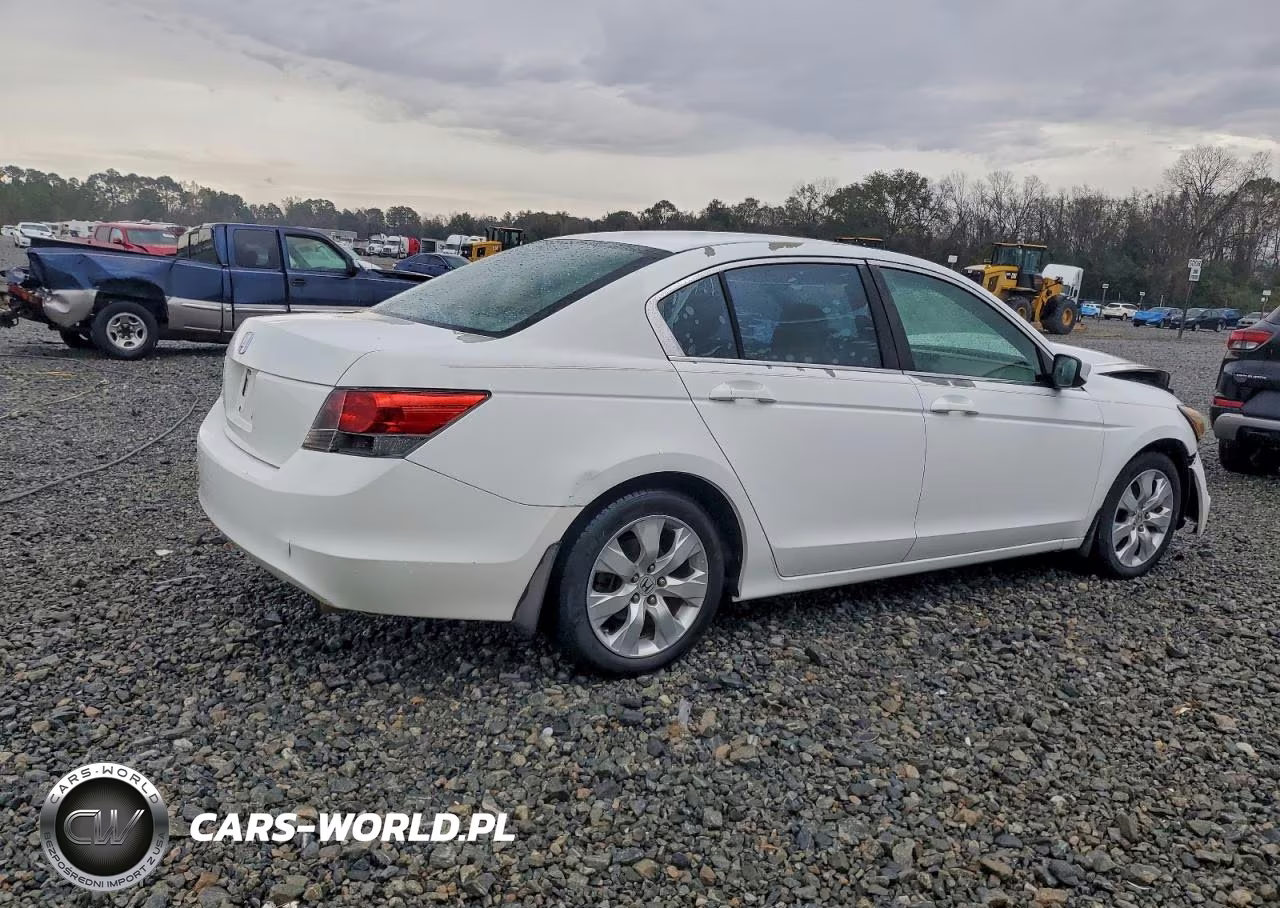 2009 Honda Accord VIN:1HGCP26719A146019 - 3