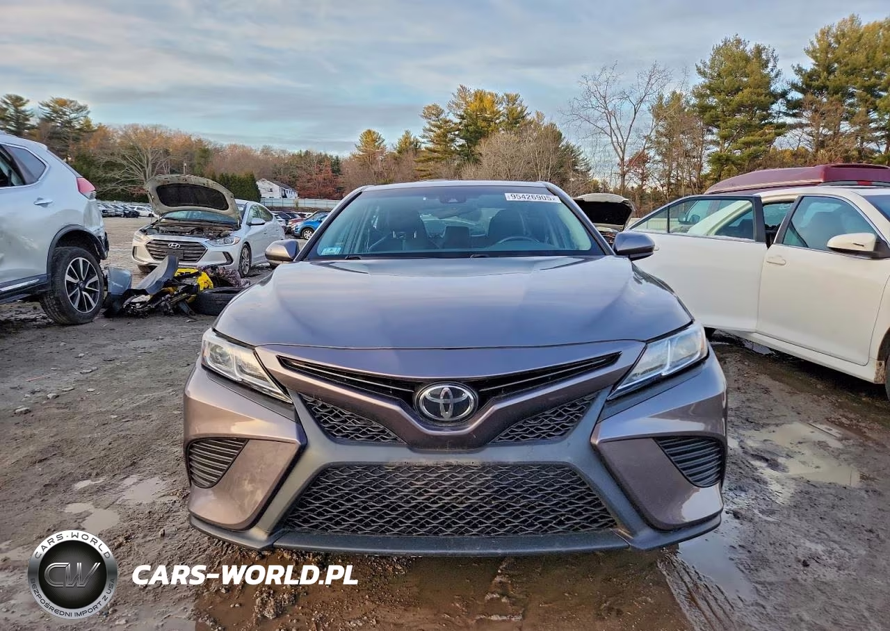 2018 Toyota Camry Se VIN:4T1B11HK4JU618669 - 5