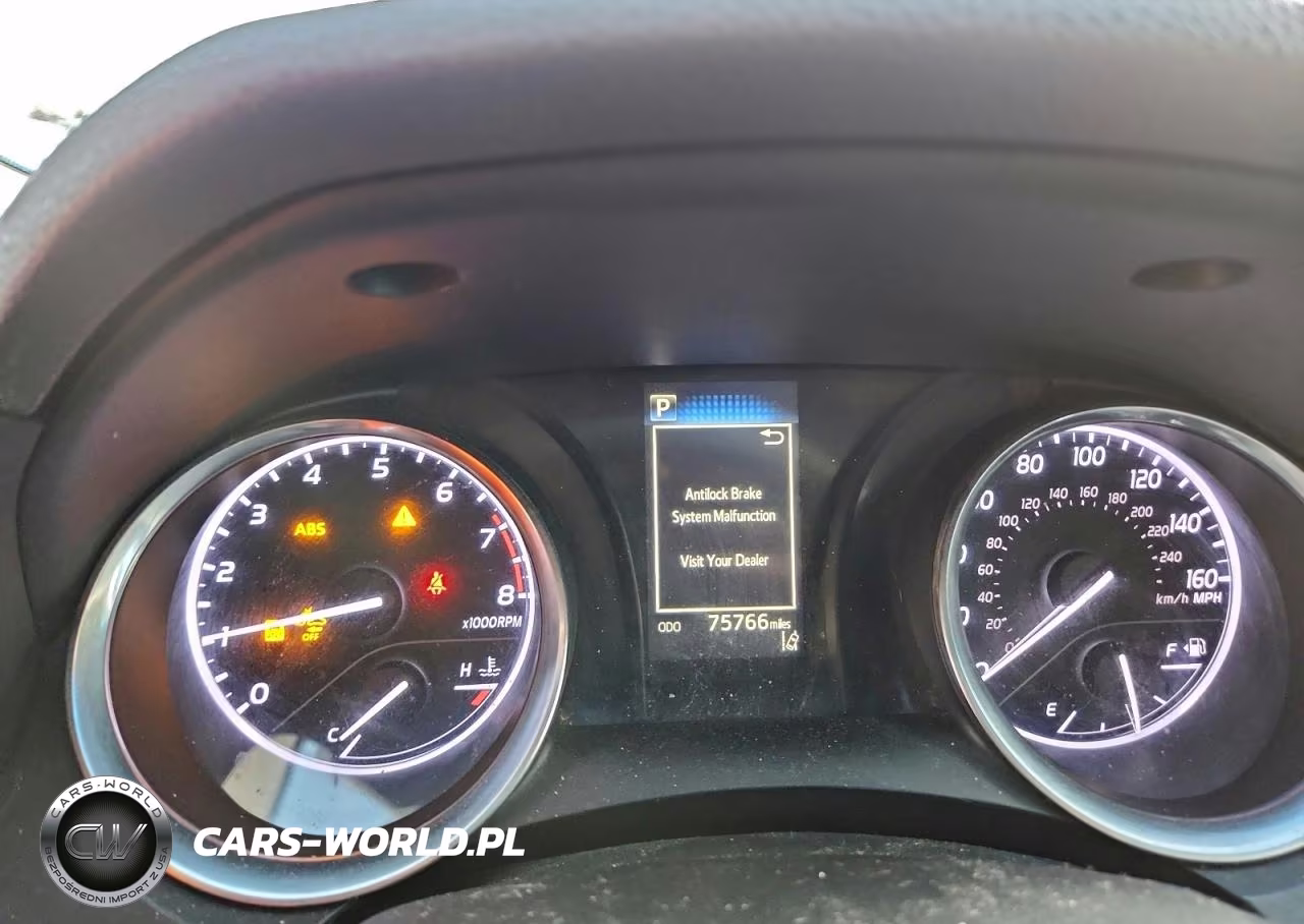 2018 Toyota Camry Se VIN:4T1B11HK4JU618669 - 9