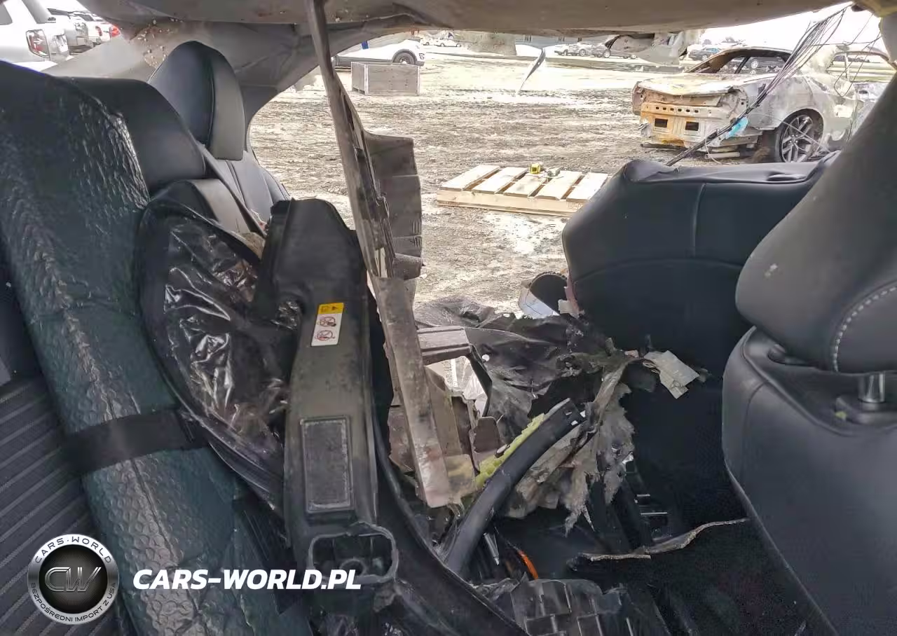 2021 Toyota Camry Se VIN:4T1T11AK9MU549531 - 10