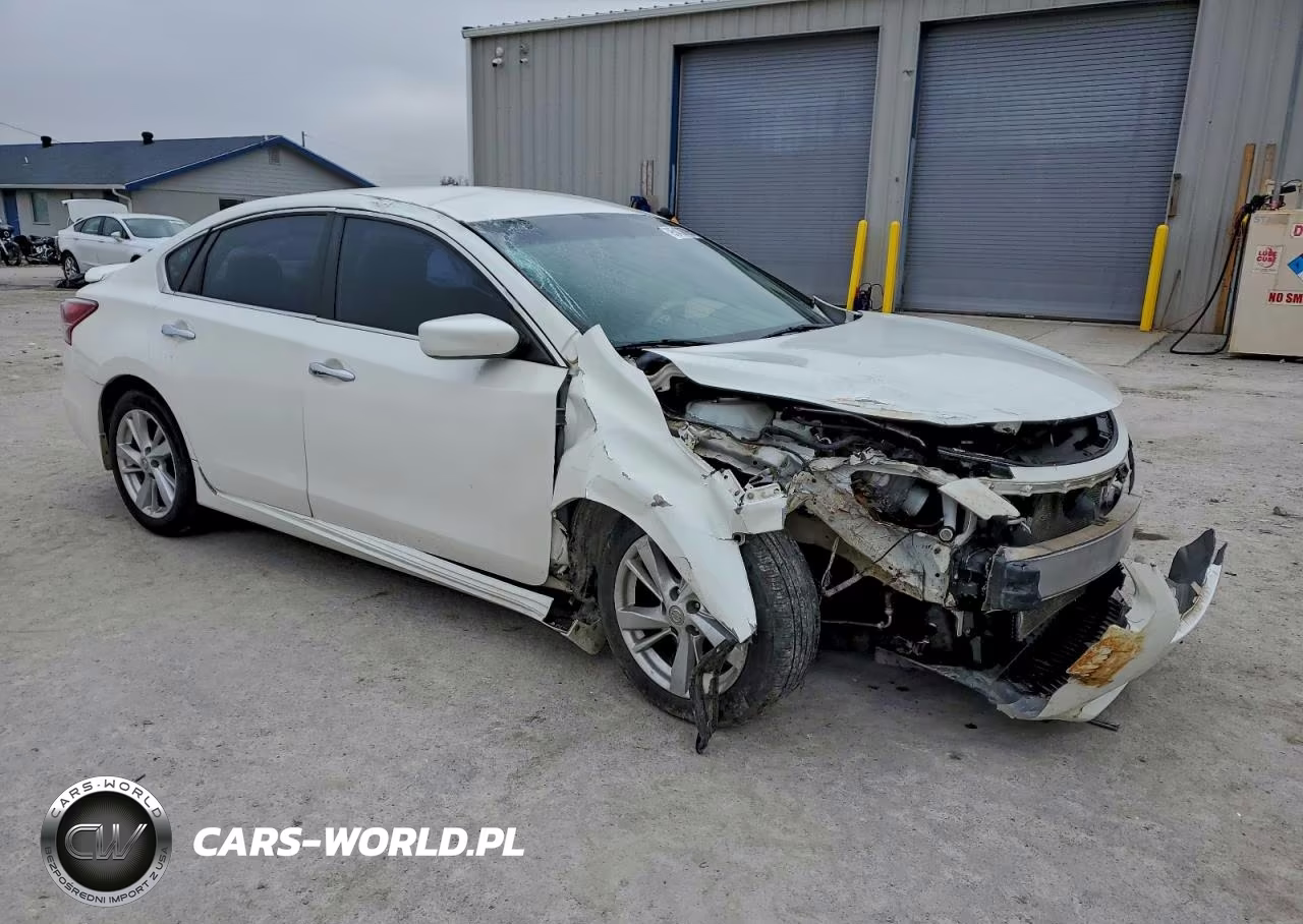 2013 Nissan Altima 2.5 VIN:1N4AL3AP4DC186306 - 4