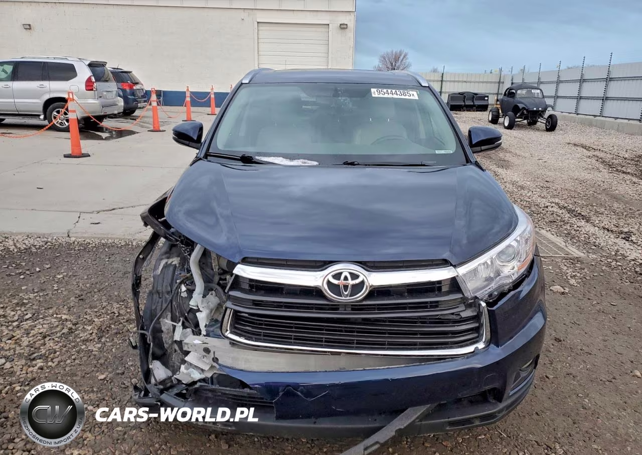 2016 Toyota Highlander Xle VIN:5TDJKRFH8GS236919 - 5