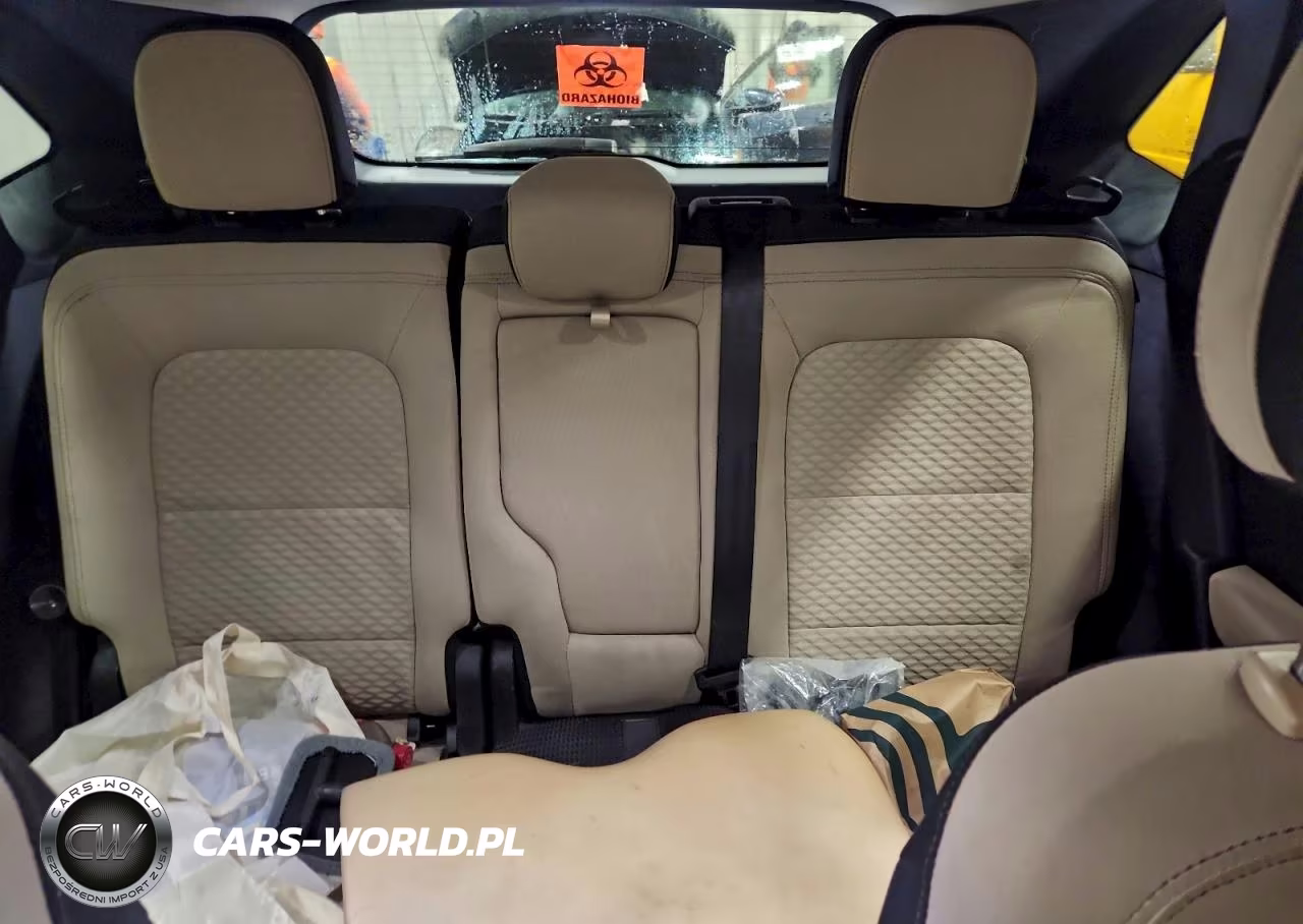 2020 Ford Escape Se VIN:1FMCU0G68LUA96576 - 10