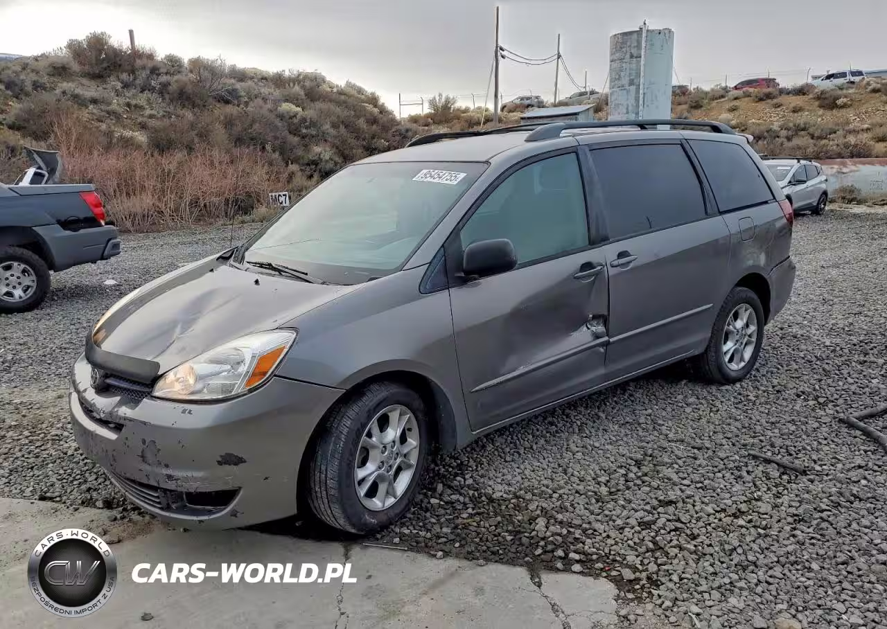 2005 Toyota Sienna Le