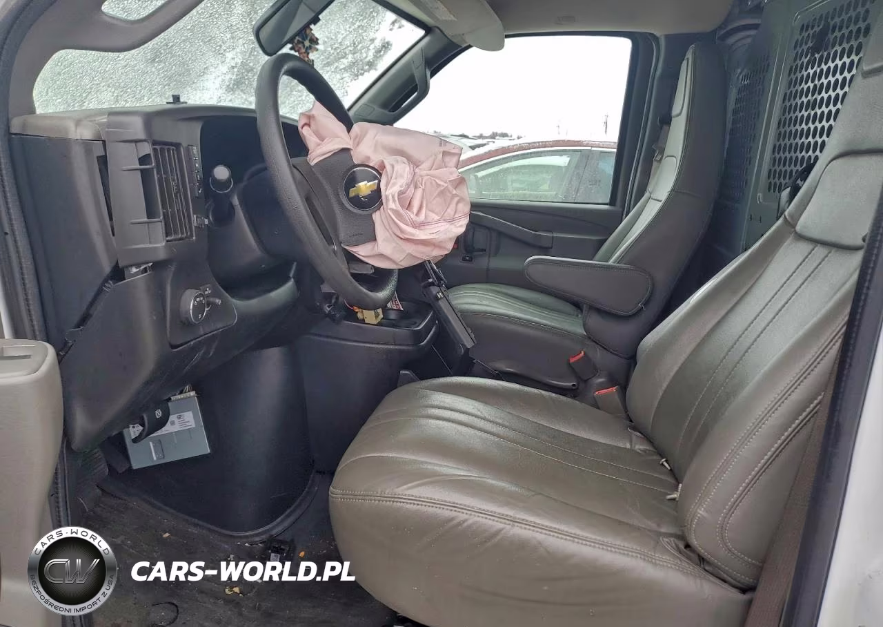 2021 Chevrolet Express Delivery Van VIN:1GCWGAFPXM1228247 - 7