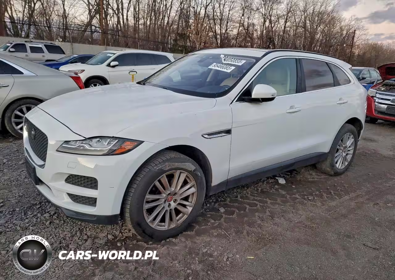 2017 Jaguar F-Pace Prestige