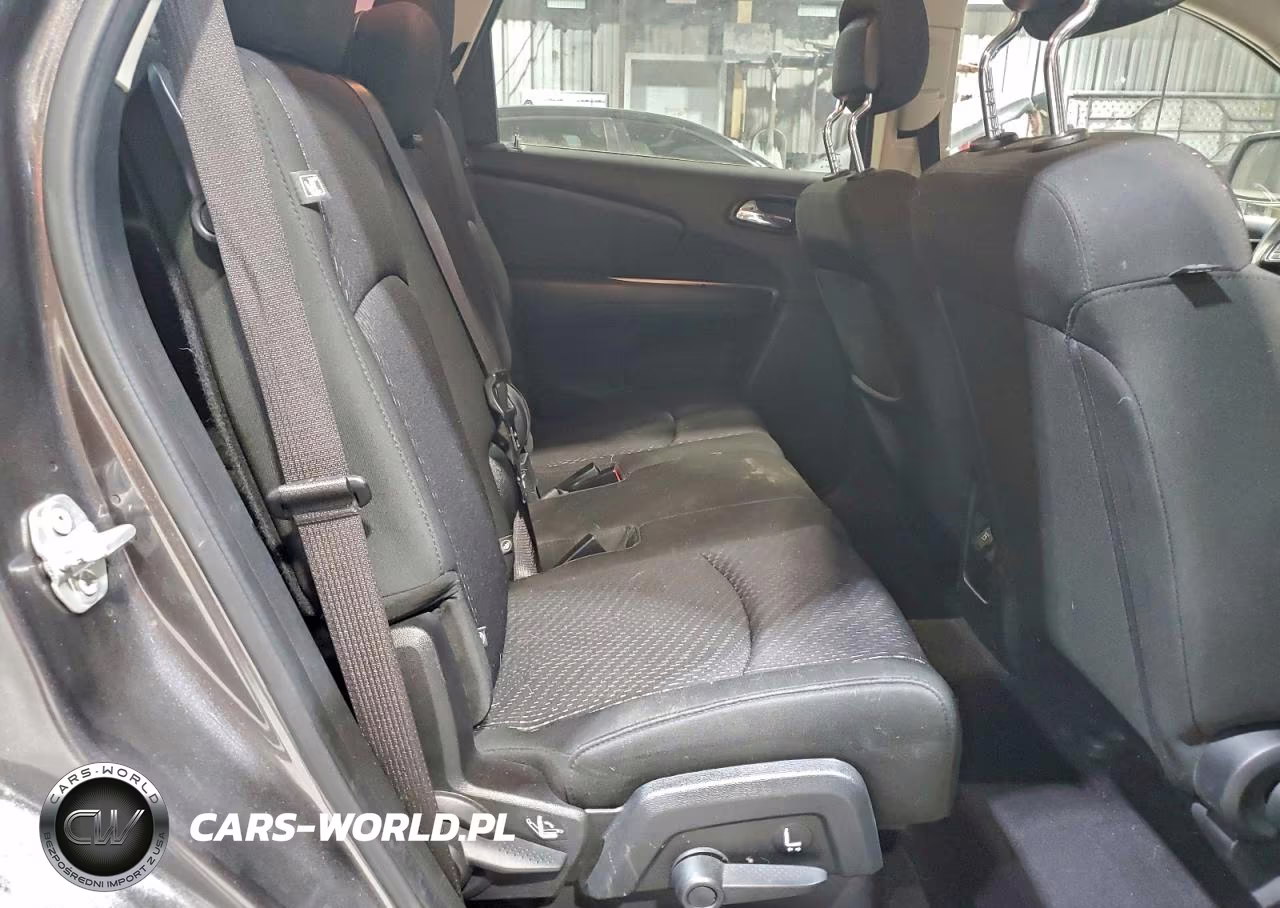 2020 Dodge Journey Se VIN:3C4PDCABXLT232228 - 11