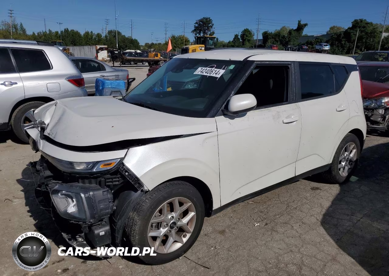 KIA SOUL LX VIN:KNDJ23AU1M7783313 - 1