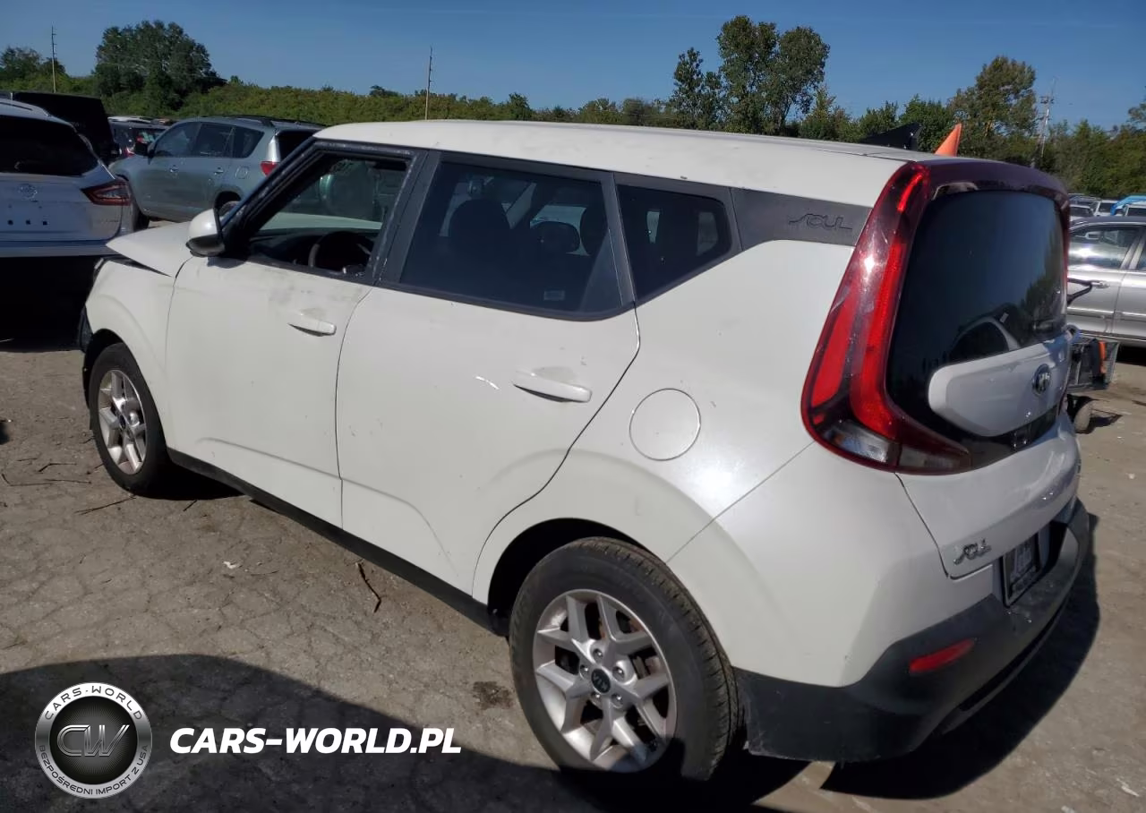 KIA SOUL LX VIN:KNDJ23AU1M7783313 - 2