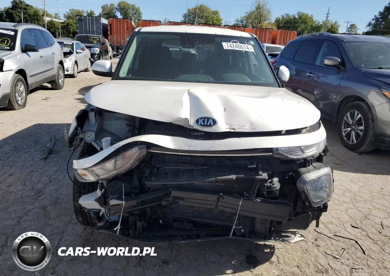 KIA SOUL LX VIN:KNDJ23AU1M7783313 - 5