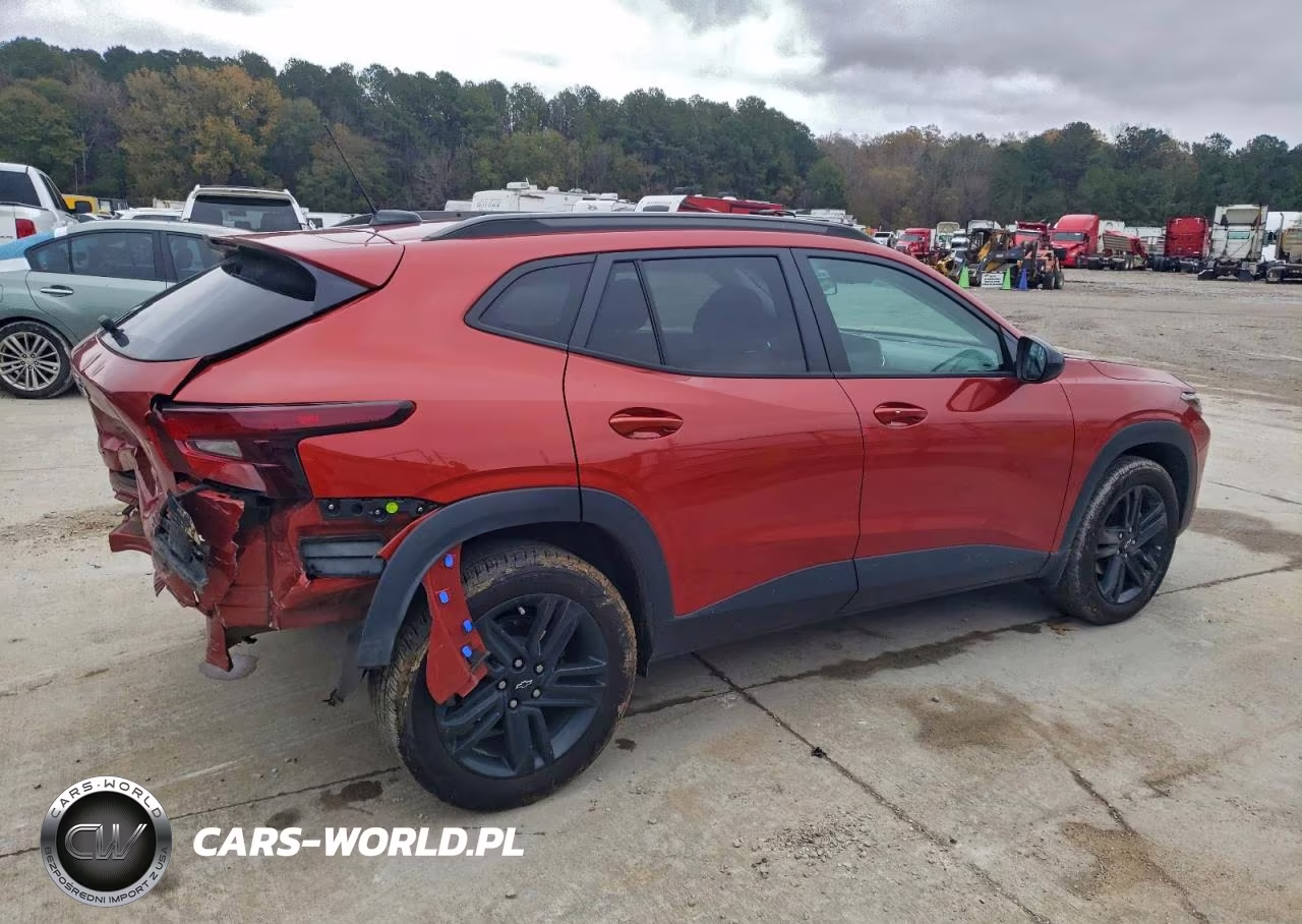 2024 Chevrolet Trax Activ VIN:KL77LKE24RC109646 - 3