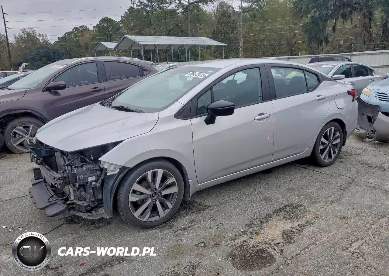 2020 Nissan Versa Sr