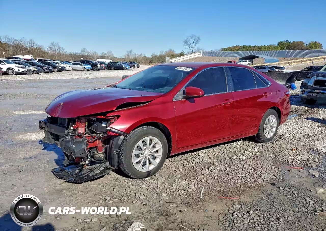 2016 Toyota Camry Le