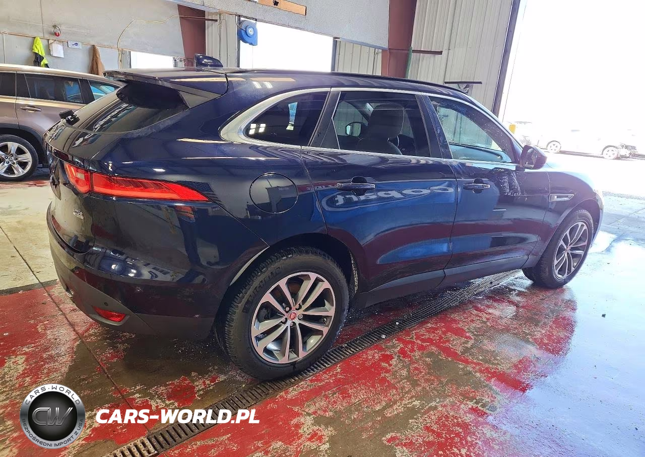 2019 Jaguar F-Pace Premium VIN:SADCJ2FX9KA359701 - 3