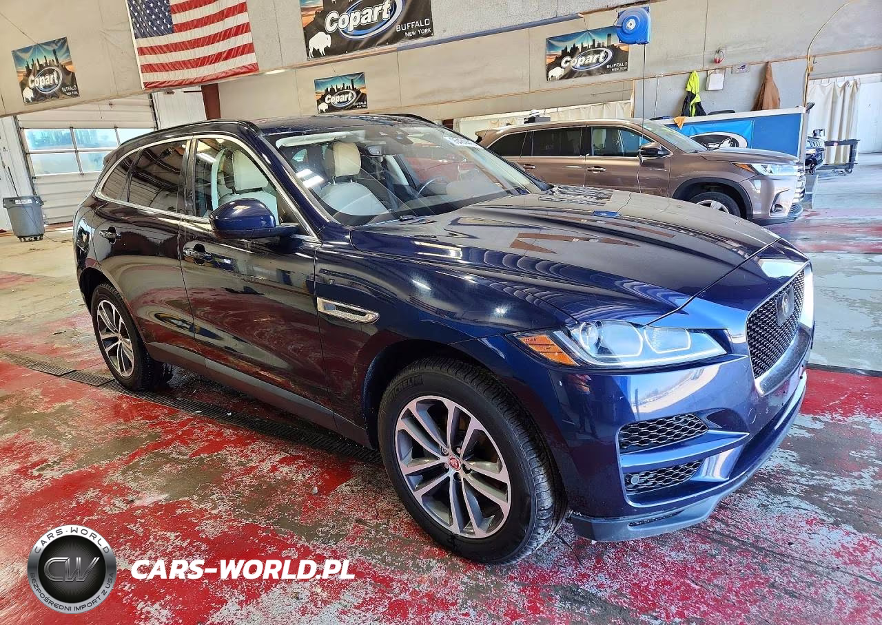 2019 Jaguar F-Pace Premium VIN:SADCJ2FX9KA359701 - 4