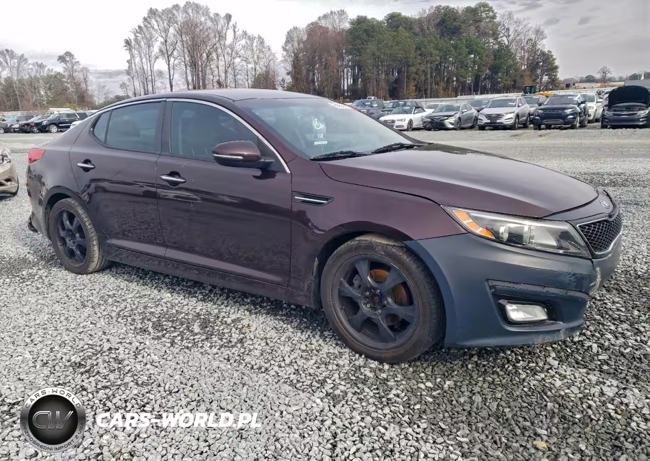 2015 Kia Optima Lx VIN:5XXGM4A74FG449713 - 4