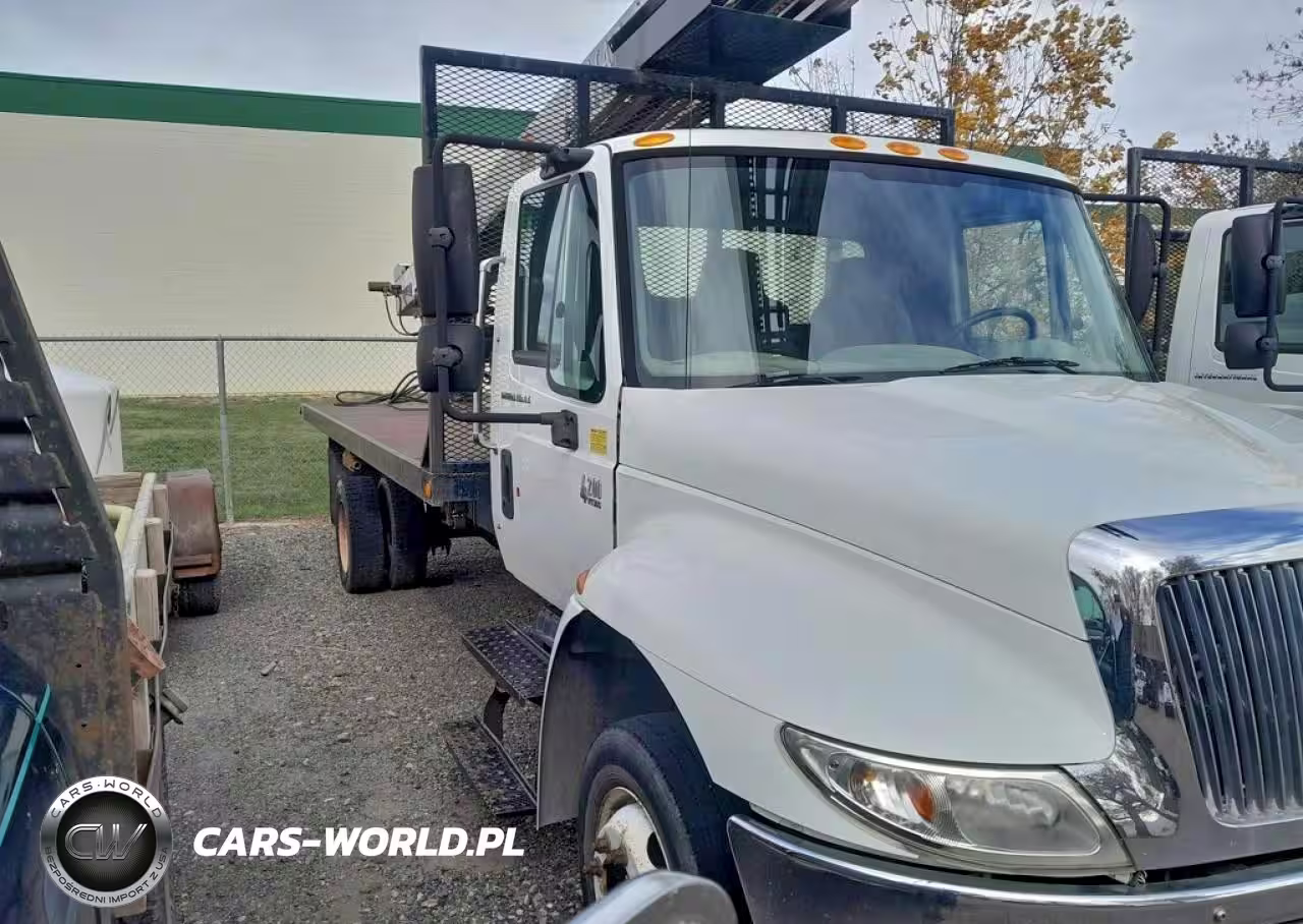 2007 International 4000 4200 - Delivery Truck