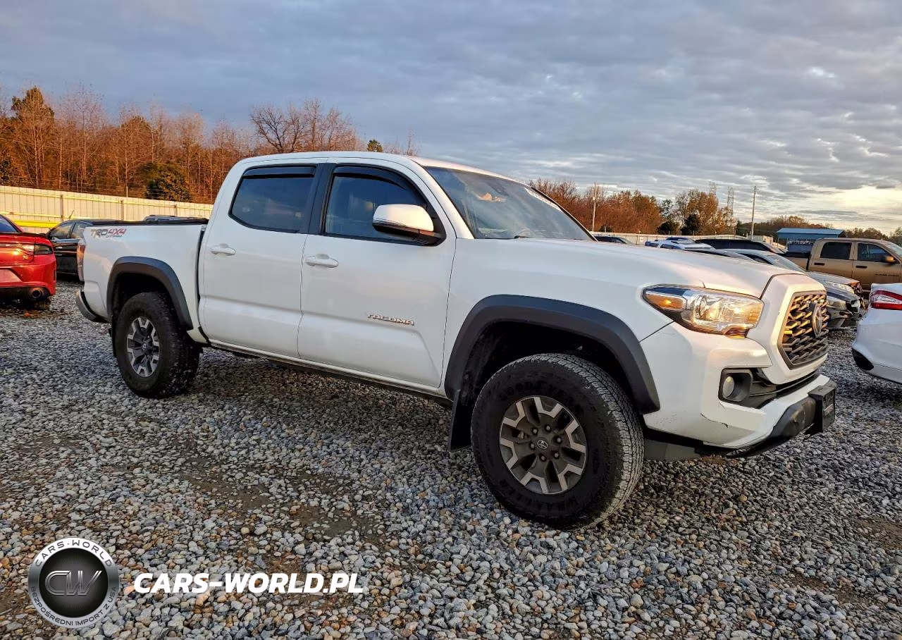 2023 Toyota Tacoma Double Cab VIN:3TMCZ5AN4PM584971 - 4