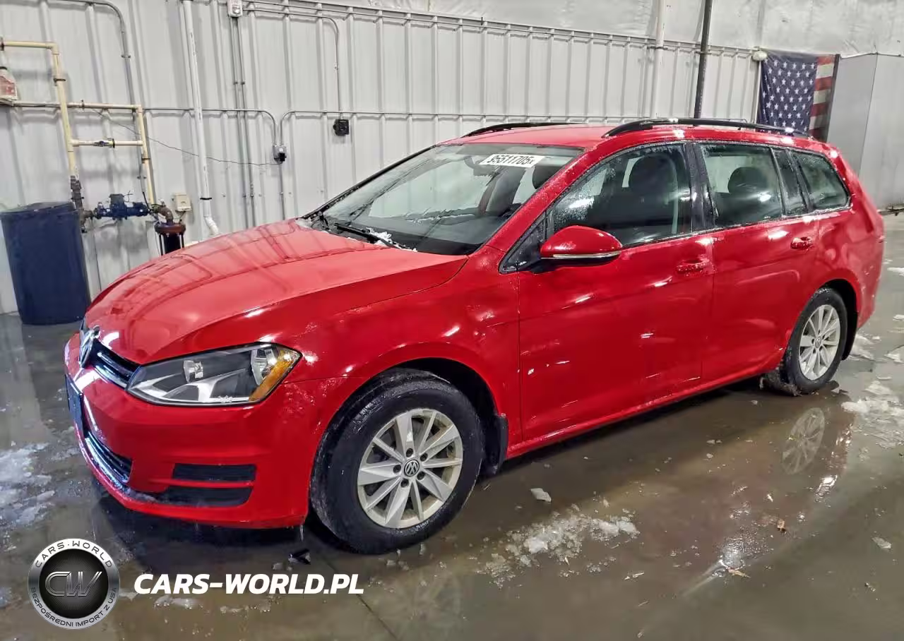 2017 Volkswagen Golf Sportwagen S
