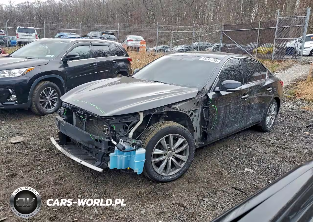 2014 Infiniti Q50 Base